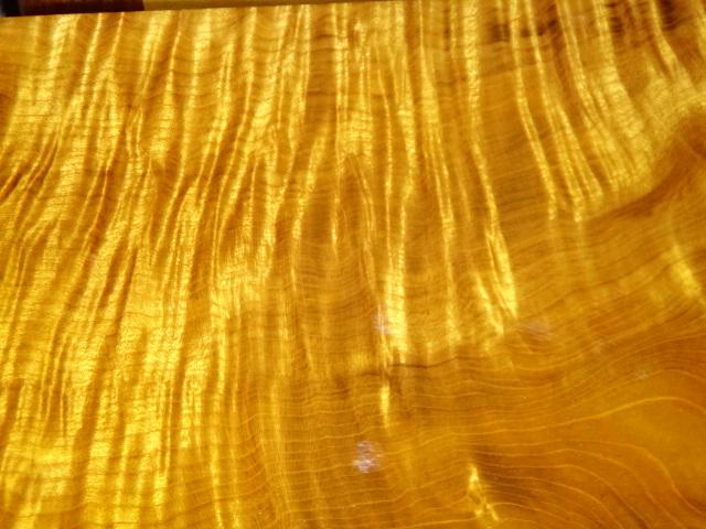 金丝楠木如何鉴别品质?请牢记这7个方法
