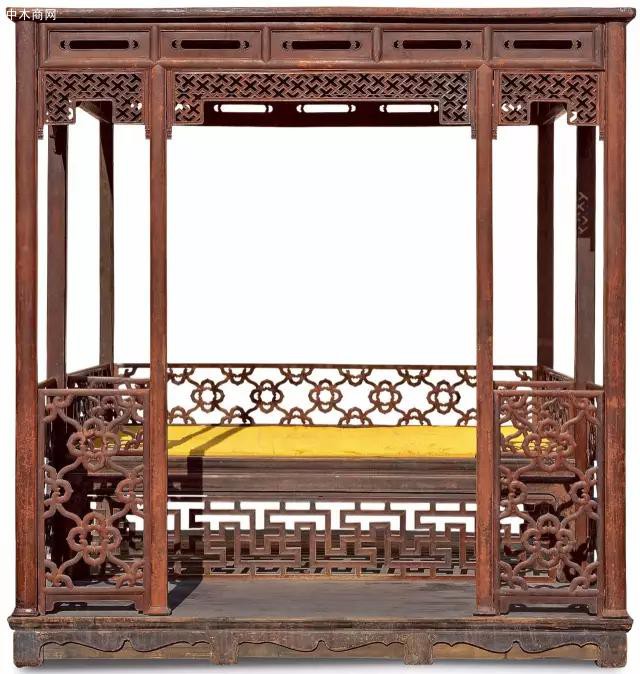 新冠肺炎时期看看明代主流社会卧室家具的布置_小房间