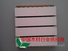 深圳槽木吸音板工厂防火环保槽木吸音板
