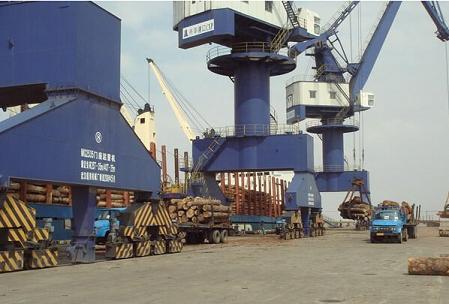 常熟港年木材进口量超300万方 创历史新高