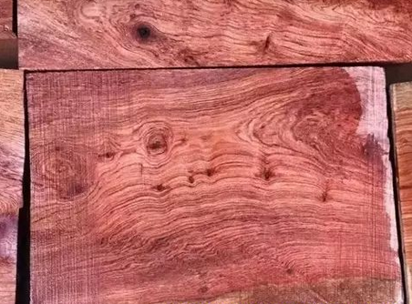 2016年木材市场比较火的材种介绍--巴花