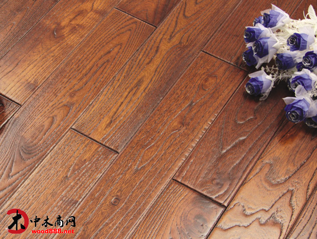 您知道实木地板怎样保养吗？