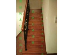 木楼梯图1