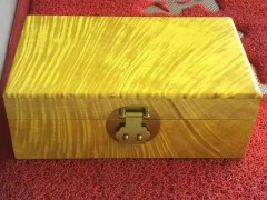 优质极品大叶金丝楠首饰盒批发