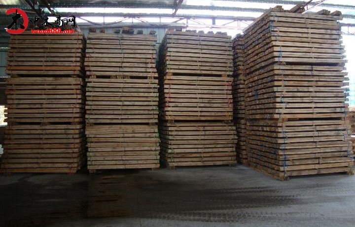 印尼橡胶木刨光料 家具板