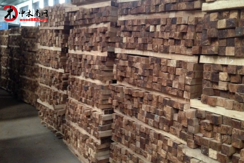 铁杉板材  建筑口料  加工板材