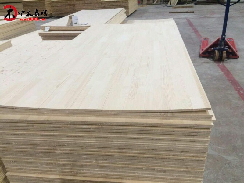 白椿木拼板，白椿木指接板;各种硬杂木拼板、指接板