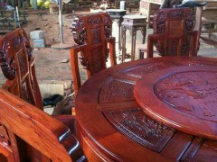 缅甸花梨 象头餐台 1.38米 配八把椅子 凭祥市匠心居红木家具店图2