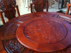 缅甸花梨 象头餐台 1.38米 配八把椅子 凭祥市匠心居红木家具店图3