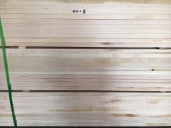 厂家直销进口原木松木 桉木 铁杉 木方 蒸汽木方 刨方 木板