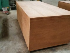 山东丰苑木业多层板厂专业生产多层板 包装版 家具板 基板等