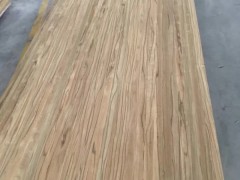 中瀚拼板厂专业生产奥古曼榄仁木直拼板图2