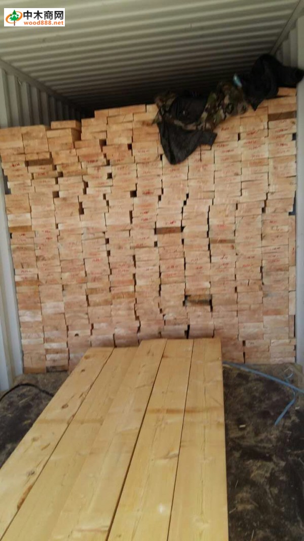 大量供应俄罗斯樟子松定尺实木板材