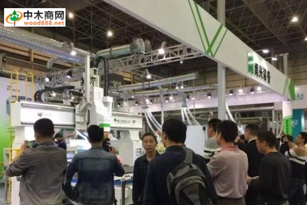 中国(广东)国际家具机械及材料展在东莞举办