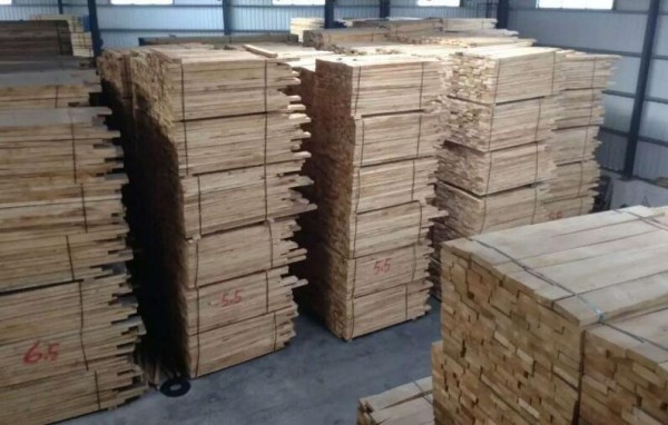 2016年11月南康木材市场越南橡胶木锯材价格行情