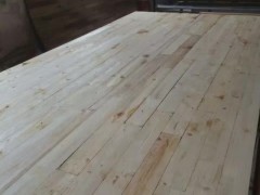 杉木拼板三拼板首选广西南宁永红木场板材加工厂各种规格大量有货