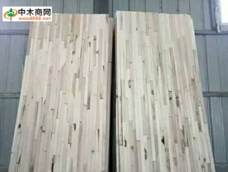 杨木烘干板材水分10个以内杨木两拼芯板首选山东菏泽森林木业