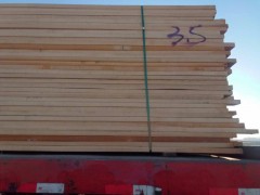 腾飞木材贸易厂家直销无节板烘干板材自然宽各种厚度均可定做加工