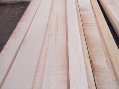 内蒙古海拉尔腾飞木材大量供应批发优质无节板自然宽烘干板材