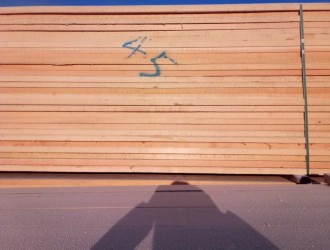 内蒙古腾飞木材贸易出售家具板22厚30厚40厚55厚60厚