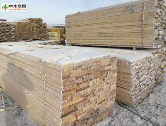 满洲里桦涌宏强木业专业生产出售3米4米无节板自然宽烘干