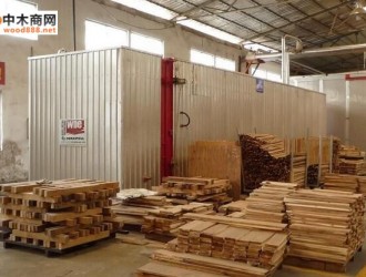 辽宁傲时木业机械公司满负荷生产