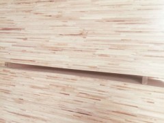 山东菏泽佰祥木业厂家直供松木芯板,烘干马六甲芯板
