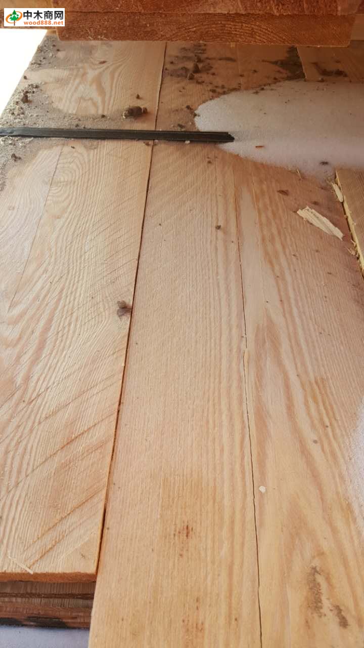 实木樟子松板材