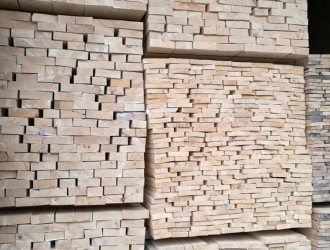 优质进口实木桦木烘干板材优选中山市有木木材进出口贸易