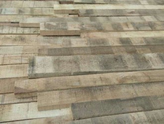 出售欧洲橡木实木板材厚25宽50以上长度500以上