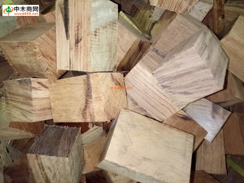 巴花木制品木坯优价出售