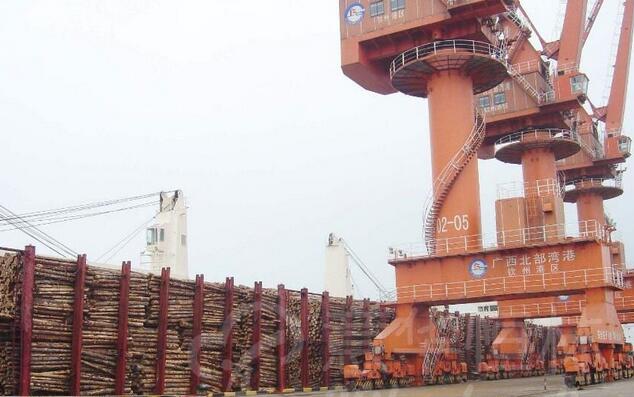 钦州保税港区进口木材占广西全省的99.95%