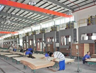 南宁检验检疫局帮扶辖区人造板企业扩大产品出口