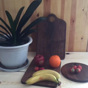 碳化椴木菜板