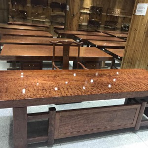 胡桃木实木大板桌
