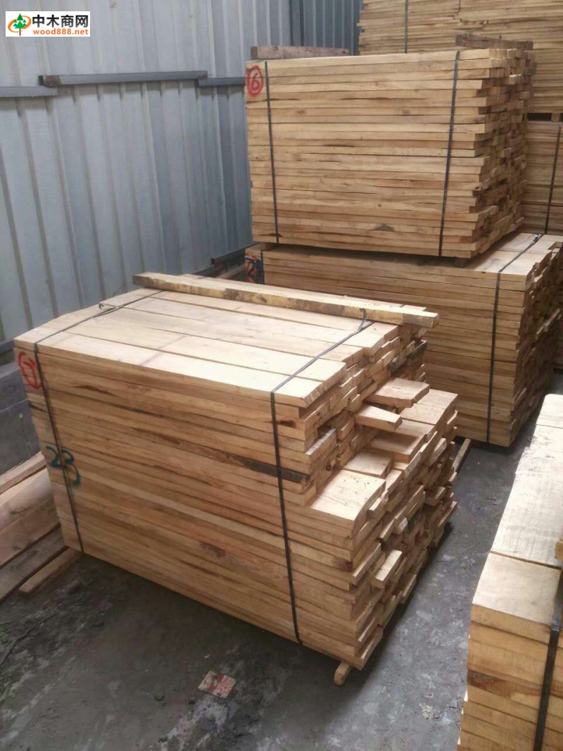 榆木烘干板材价格_榆木烘干板材多少钱一方_建淼木业加工厂