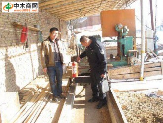 云南元阳开展木材加工企业安全生产大检查