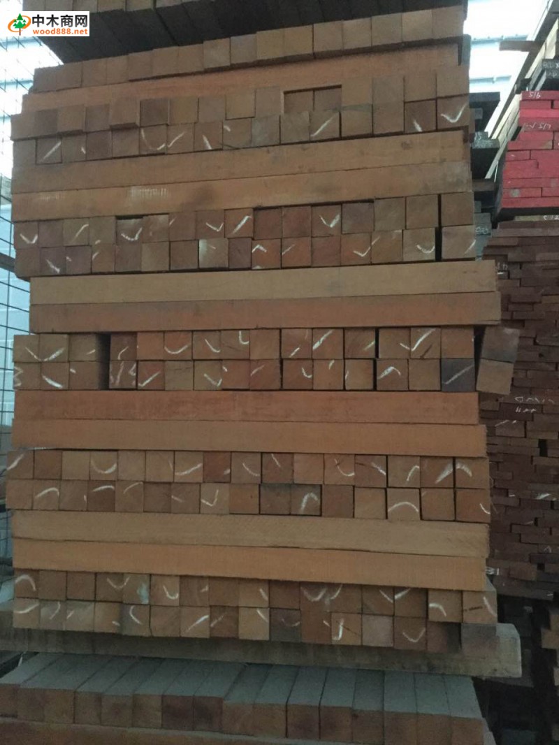 城长木材厂家直销巴西红花梨实木板材