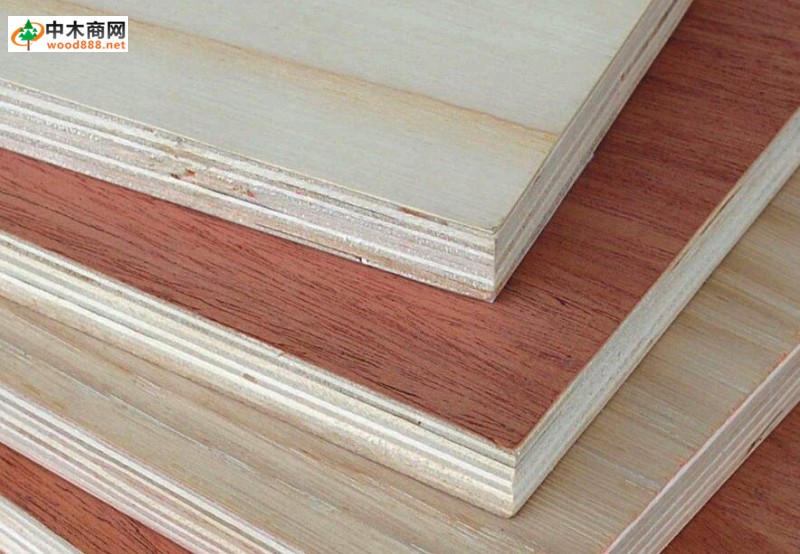 实木多层胶合板和实木板哪个好