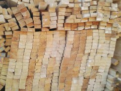 樟松实木板材
