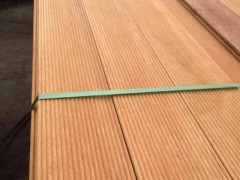 非洲菠萝格木龙骨多少钱 波罗格地板多少钱一平方及保养方法图2