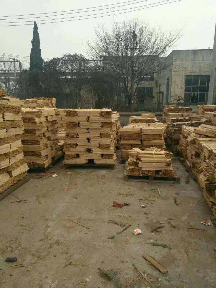 融安县鑫利达木业有限公司安全无毒“生态板”生产工艺流程