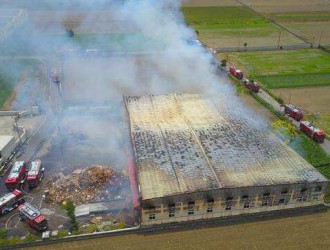 防火不松懈！台湾鹿港木材工厂烈焰烧毁200坪