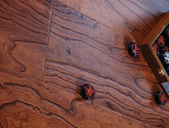 榆木地板的特点和搭配技巧