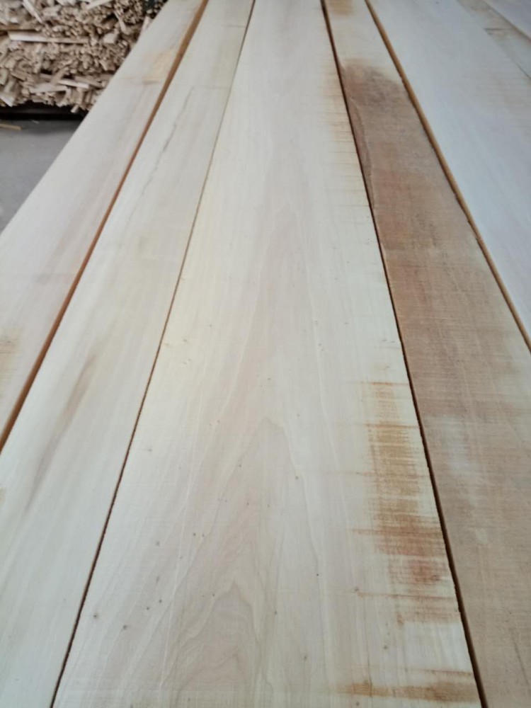 白杨木刨光烘干板材