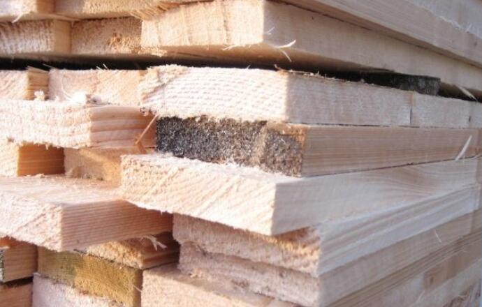 木材市场上如何挑选家具木材？