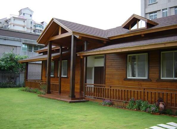 大家喜欢居住防腐木房屋的理由