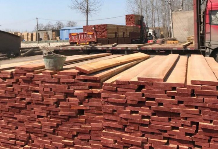 临颍县优宜木业依靠河南杨木木材资源丰富的优势