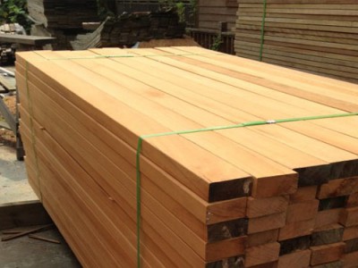 木材批发新西兰 辐射松，烘干家具板材工艺品  定做加工