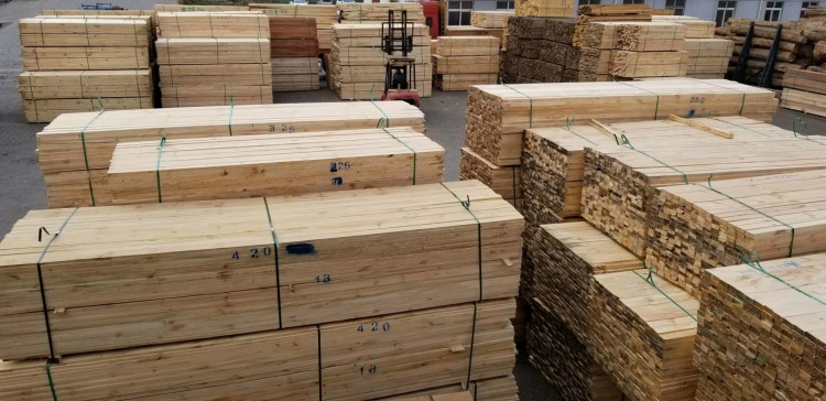建筑工程木方,进口原木,木板材,家具料,托盘料厂家创秋木业